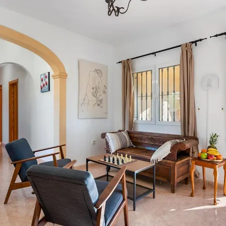 Comodo - Plusholidays Villa Calpe