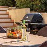 Villa Comodo - Plusholidays